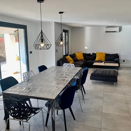 Maison Moderne 4*, Spacieuse 130m2 Et Climatisee *